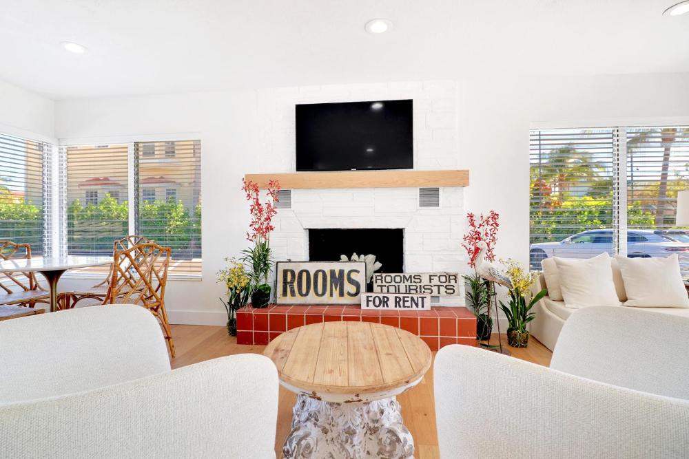 The Gondolier Inn